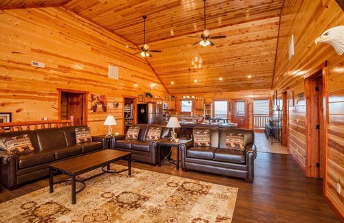 Pigeon Forge Cabin | Huge & new; Pool house, Game room, Theater, Views!