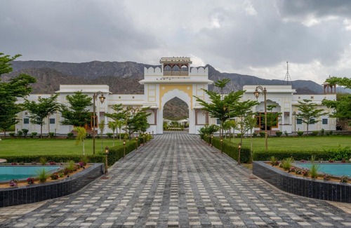 Nawalgarh Resort | Hukamgarh - A Luxury Boutique Resort
