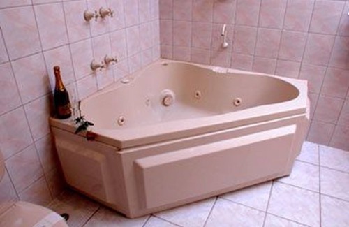 Fawkner Hotel | Hume Villa Motor Inn