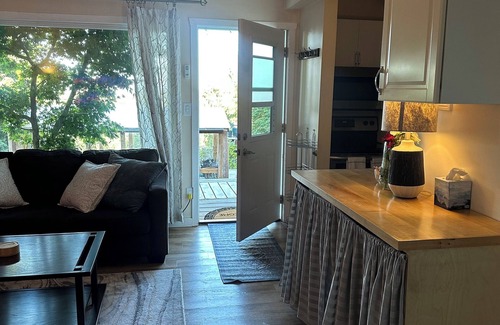 Colwood House | Hummingbird Garden Pet Friendly Suite, 2 bedroom with ocean view.