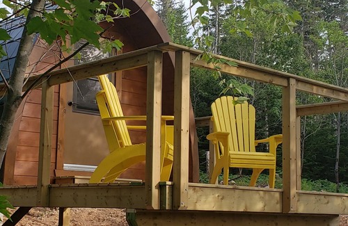 Englishtown Cabin | Hummingbird Hike-In Sleeping Pod at Sally's Brook Wilderness Cabins