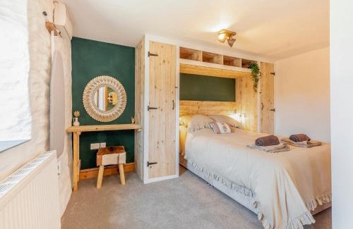 Hundleton House | Hunters Lodge - Uk41503