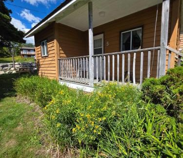 Hunts Point House | Hunts Point 1-BR Coastal Retreat - Cottage # 5