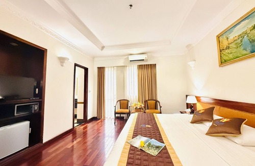 Little Japan Hotel | Huong Sen Hotel