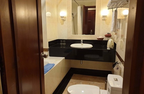 Little Japan Hotel | Huong Sen Hotel