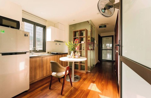 Hoan Kiem Apartment | Huy Homestay Apartment - City View