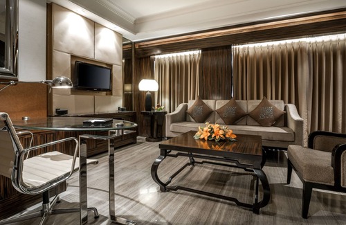 Vastrapur Resort | Hyatt Ahmedabad