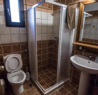 Karpenisi House | I Gonia Tis Linas