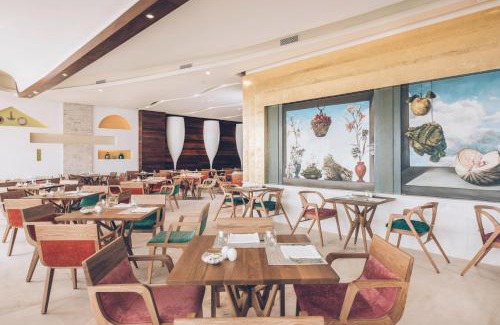 La Isla Resort | Iberostar Selection Coral Cancun - Adults Only All Inclusive Resort