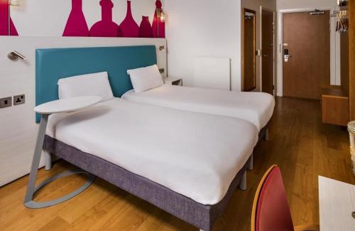 Dodworth Hotel | ibis Styles Barnsley