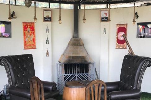 Mussoorie Hotel | Icebergs Mussoorie - A Boutique stay and 24 hrs roof top cafe