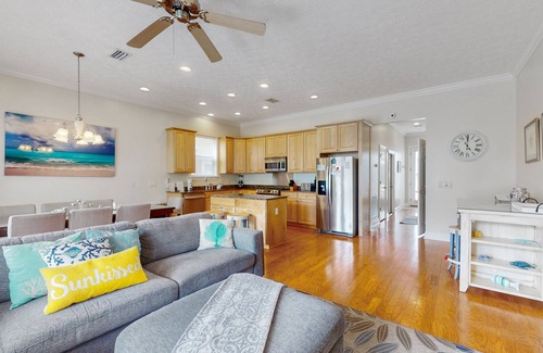 Gulf Lagoon Beach House | Ideal Coastal Retreat w/Shared Pool, Private Balcony, & Beach Access Nearby