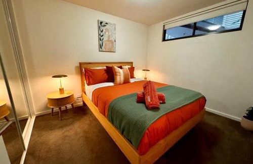 Prahran Apartment | Ideal Quiet 1BR Prahran Apt Near Cafes Transport