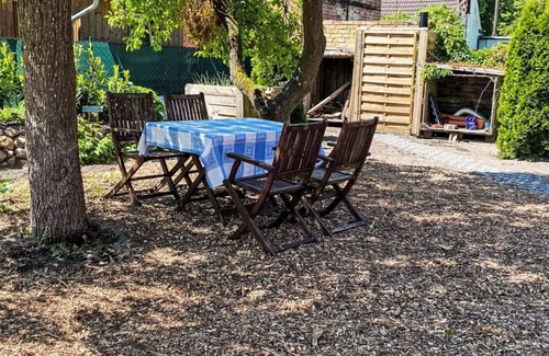 Groß Neuendorf House | Idylle an der Oder by Interhome