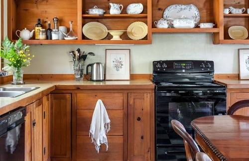 Port Joli Cottage | Idyllic beach vacation house