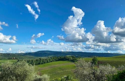 Varna House | Idyllic Farmhouse in Gambassi Terme-Fi with Swimming Pool