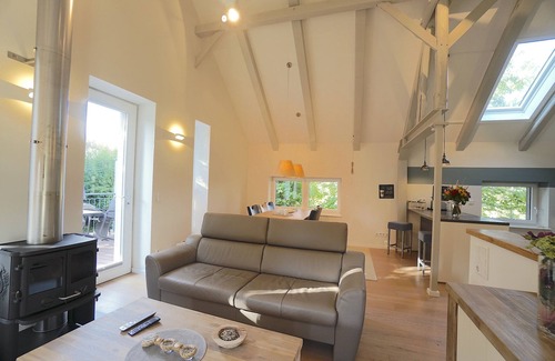 Borgwedel Apartment | Idyllische Auszeit an der Schlei: Ferienwohnung 'An der Linde