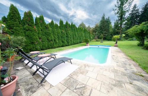 Gablitz Apartment | Idyllisches Ferienhaus, Pool & Badeteich nahe Wien