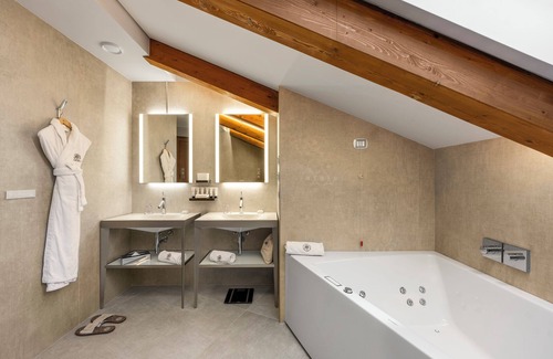 Serralunga d'Alba Hotel | Il Boscareto Resort & Spa