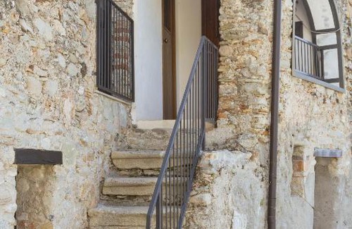 Caulonia Hotel | Il Paese Alberga!