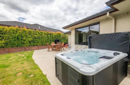 Lynmore House | Iles Inn