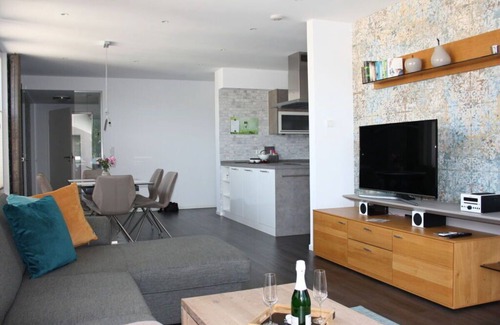 Luedinghausen House | im Penthouse am Wolfsberg