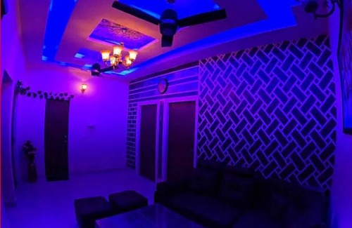 Kharar Bed & Breakfast | “Imagine coming home to this gorgeous 2 bedroom Flat near Mohali.”n