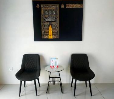 Behrang Stesen House | Iman4 Homestay