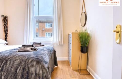 Bridgwater Apartment | Immaculate City Centre - HPC links - 5 - Parking By Hinkley Homes Short Lets & Serviced Accommodation