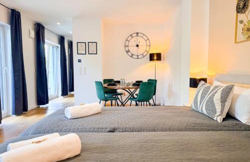 Burg-Grambke Apartment | ImmoStay #3 - Penthouse mit zwei Balkonen & Seeblick, Parking & WiFi