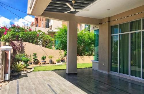 Kampung Bakau House | IMPIAN STAY #1 #15pax Semi Bungalow House半独立別墅