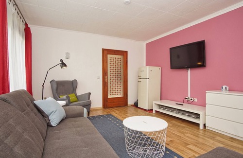 Ostseebad Baabe Apartment | In a quiet location, free use of swimming pool and sauna - Ferienhus Baabe FeWo 02