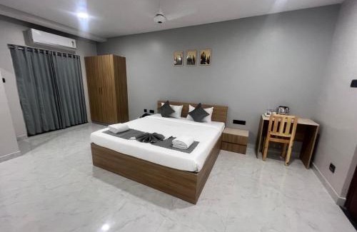 Ibrahimpatan Hotel | Hotel Bhavans Elite