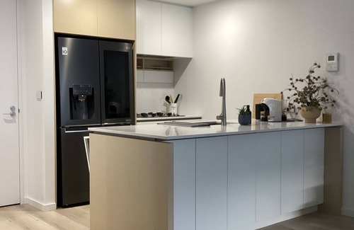 Port Melbourne Apartment | In the Heart of Port Melbourne