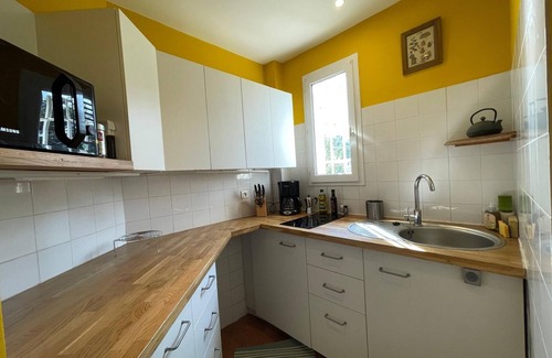 Paradou Apartment | In the heart of the Alpilles - Apartment with swimming pool in a quiet private estate