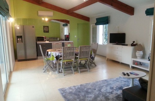 Les Amarats Villa | in the heart of the Parc de la Campane 15, 20 minutes from the beaches