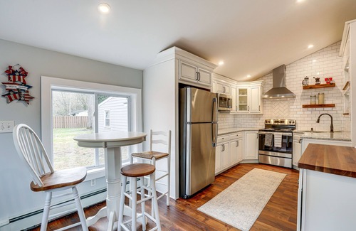 Yardley Apartment | In-Town & Walkable: Historic Yardley Retreat!