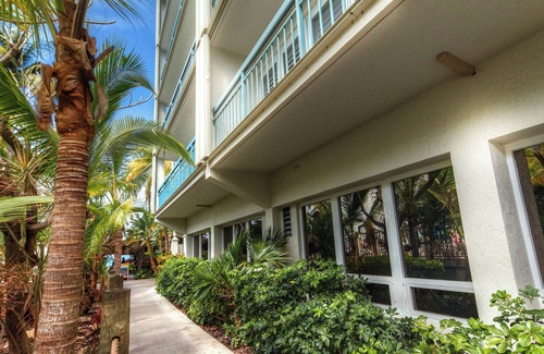 Historic Seaport Condo | Incredible 2BR Penthouse condo on Front Street with amazing amenities!