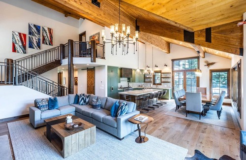 Deer Valley House | Incredible Private Home with Easy Access to all Park City has to Offer! by RedAwning