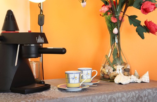 Alpouvar Apartment | Independent 1 bedroom apartment at Spectacular villa pool, air con,near Old Town