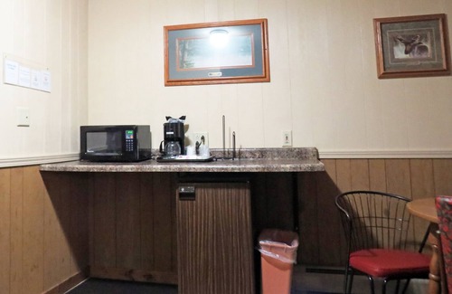 Ironwood Hotel | Indianhead Ironwood Motel