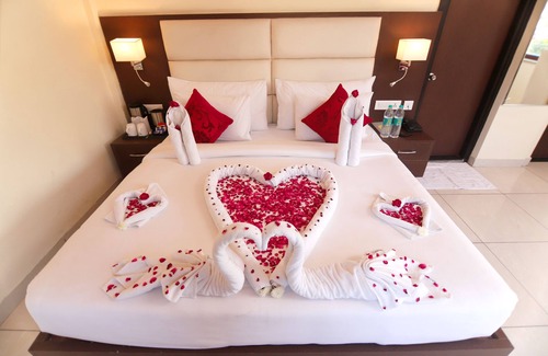 Rishikesh Hotel | Indira Nikunj Rubystone Exotic