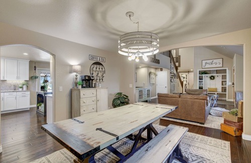 Loveland House | Indoor Pool & Hot Tub on Golf Course