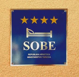 Belisce Bed & Breakfast | Industrial Belišće