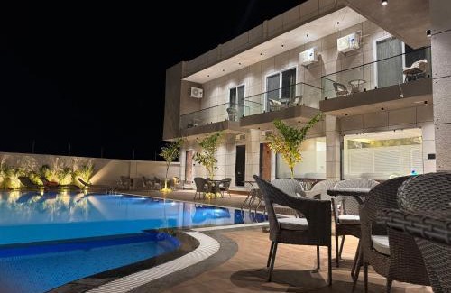 Mhow Resort | Infinity Resort & Restaurant