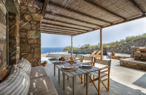 Serifos Villa | Infinity Villa, luxury house with stunning view in Serifos