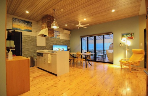 Amami House | InfinityPooljacuzziSAUNAOceanFrontVilla /Amami Kagoshima