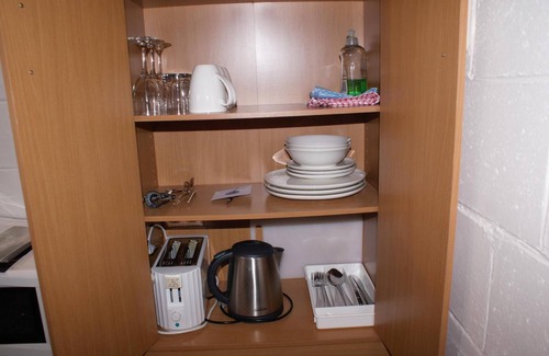 Inglewood Hotel | Inglewood Motel and Caravan Park