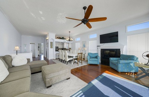 Seacrest House | Inlet Getaway - Luxury Vacation Rental Near the Beach with Private Pool Area & Gulf Views