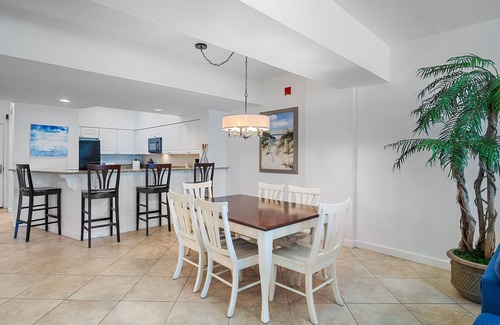 Crystal Beach Condo | Inn at Crystal Beach 403 | by Salt Water Vacations